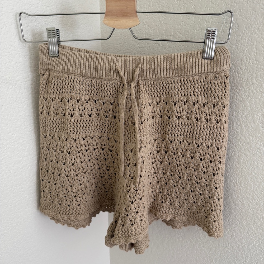 HOUSE OF HARLOW 1960 Tan brown crochet knit shorts size S